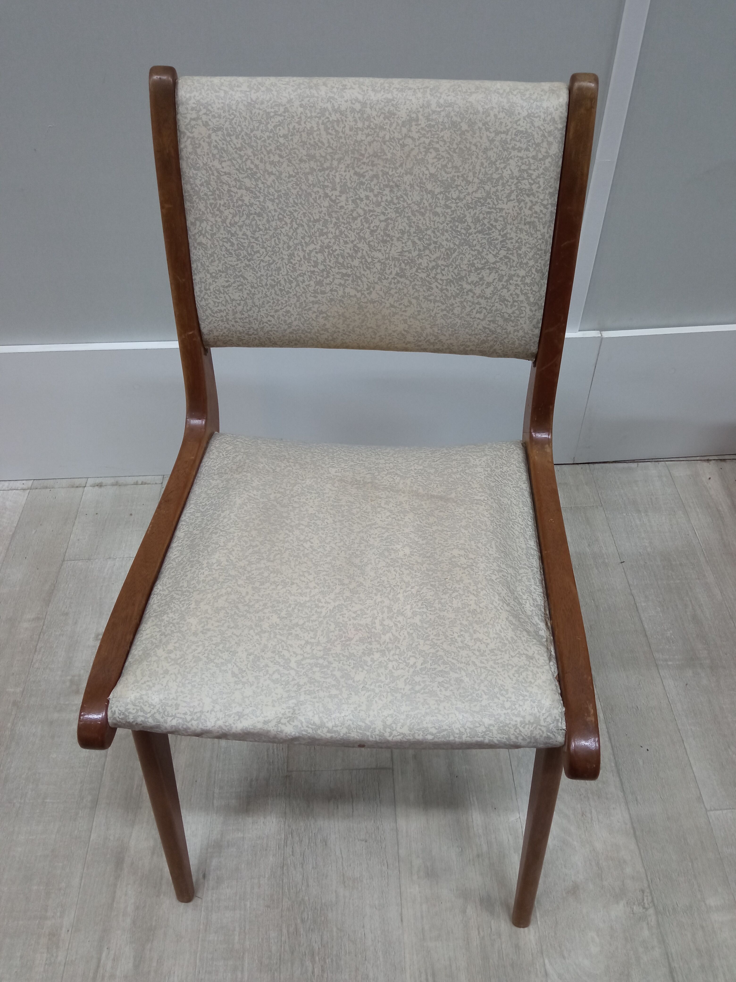 6 compass foot chairs