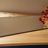 Beveled mirror to put down
