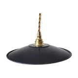 Suspension in black enamelled sheet metal