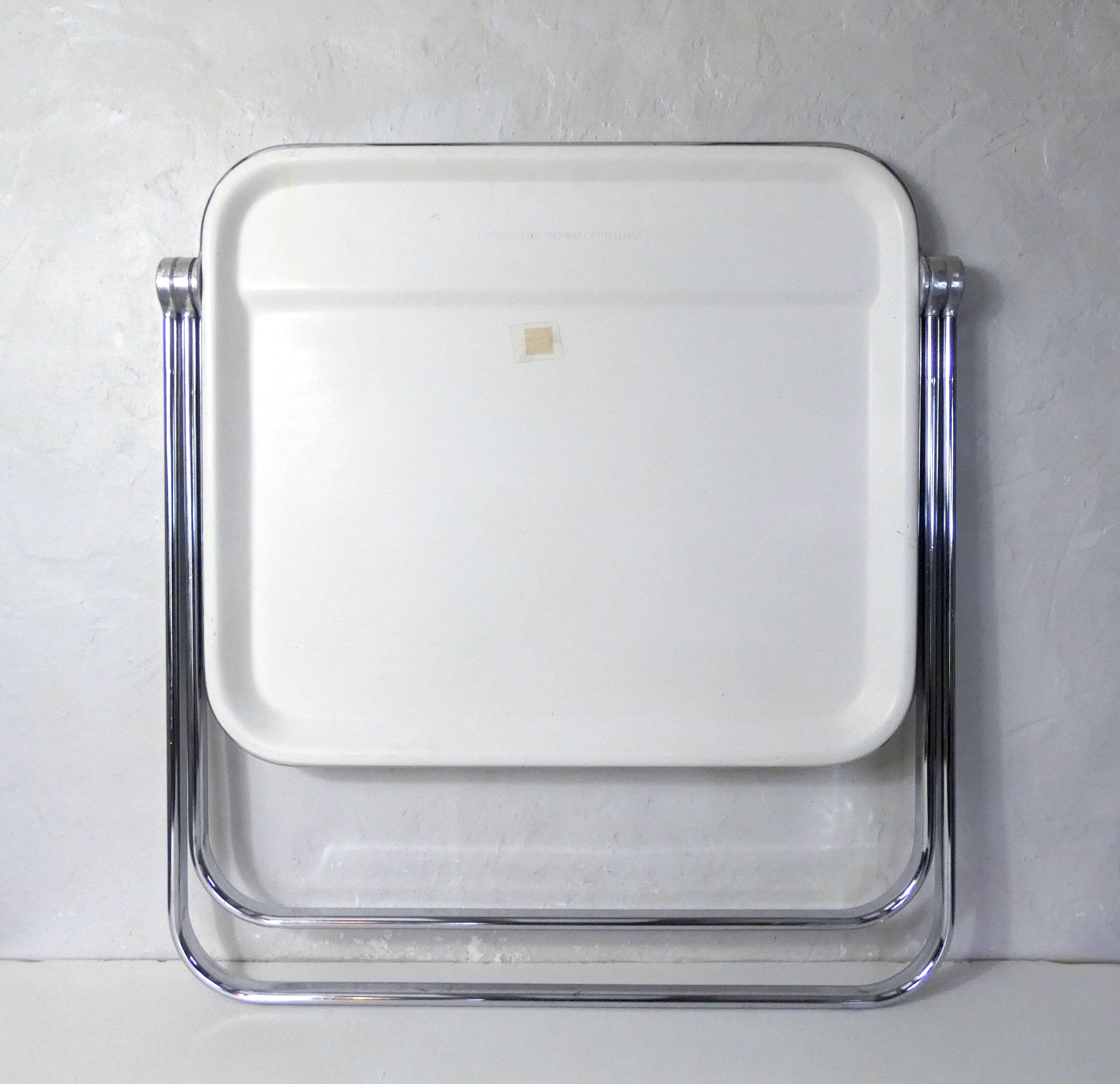 plato folding table by Giancarlo Piretti for Anonima Castelli Italy 1970