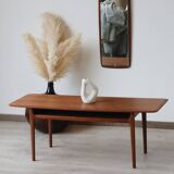 Scandinavian teak coffee table – 1960s