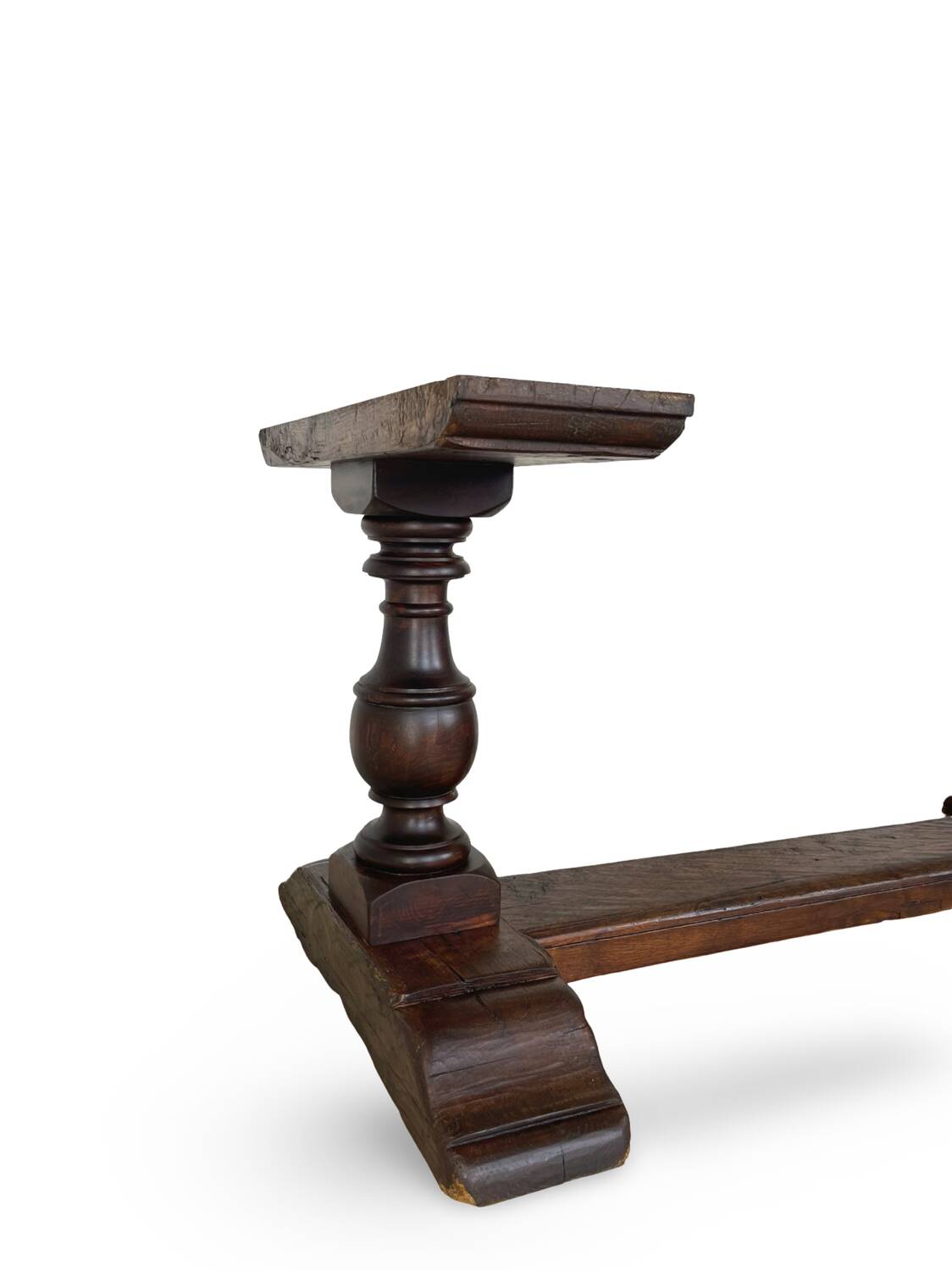 A fine 18th Century French walnut dining table