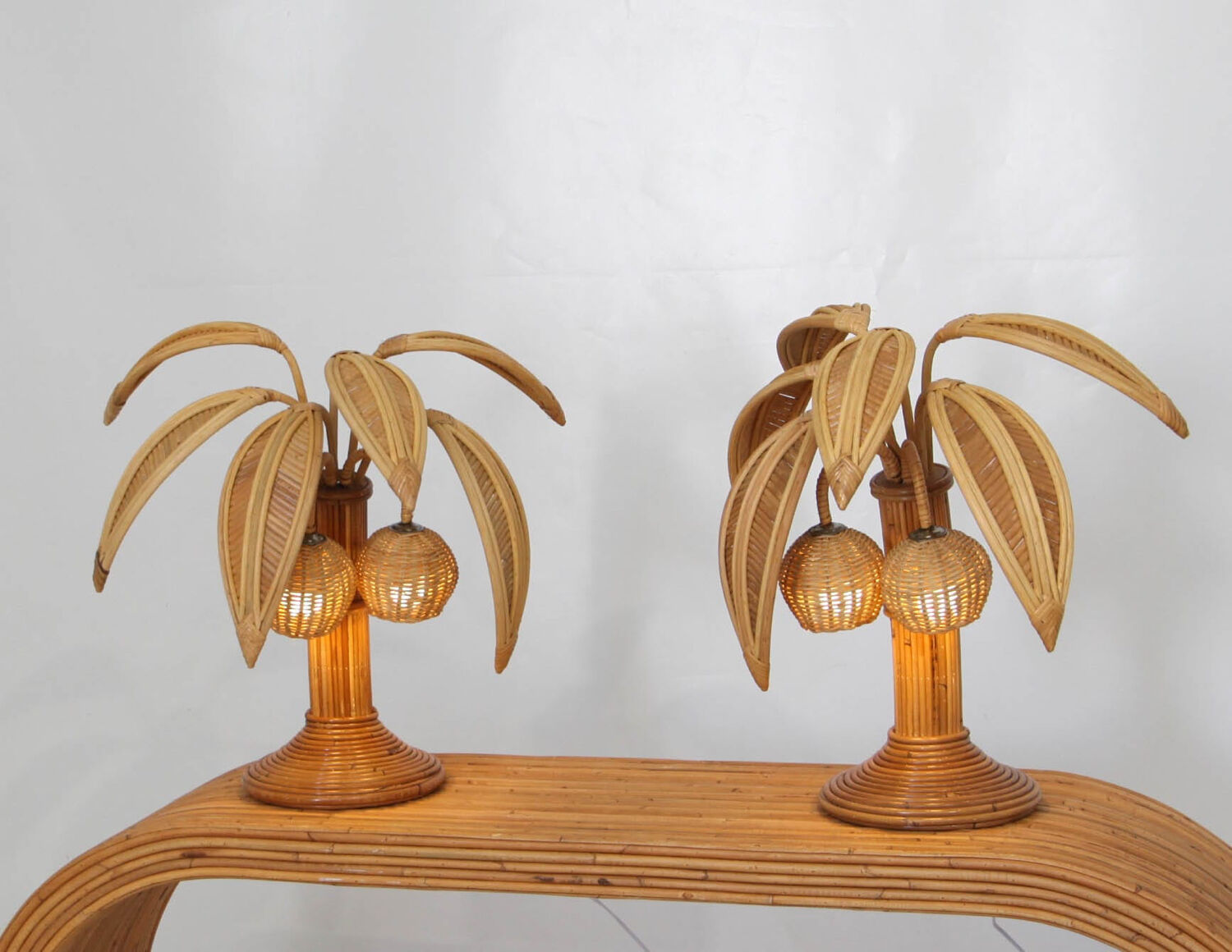 Paire de lampes «palmier» en rotin
