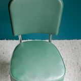 Office chair in green skaï