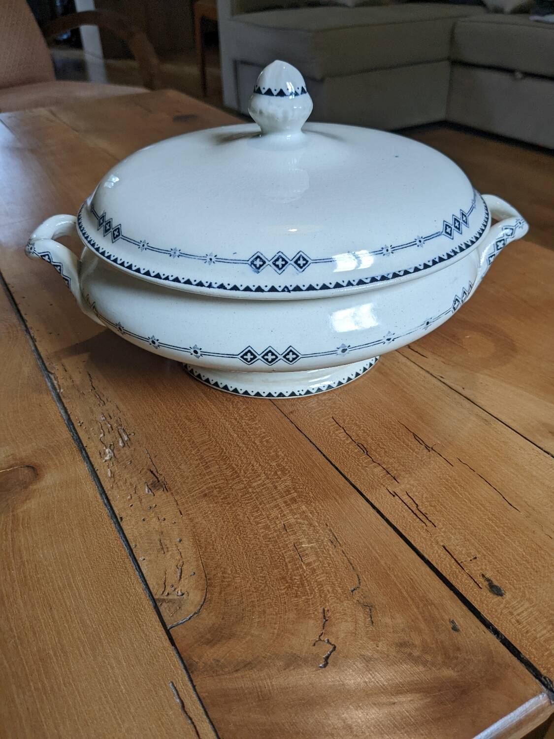 Russia Gien Soup Tureen