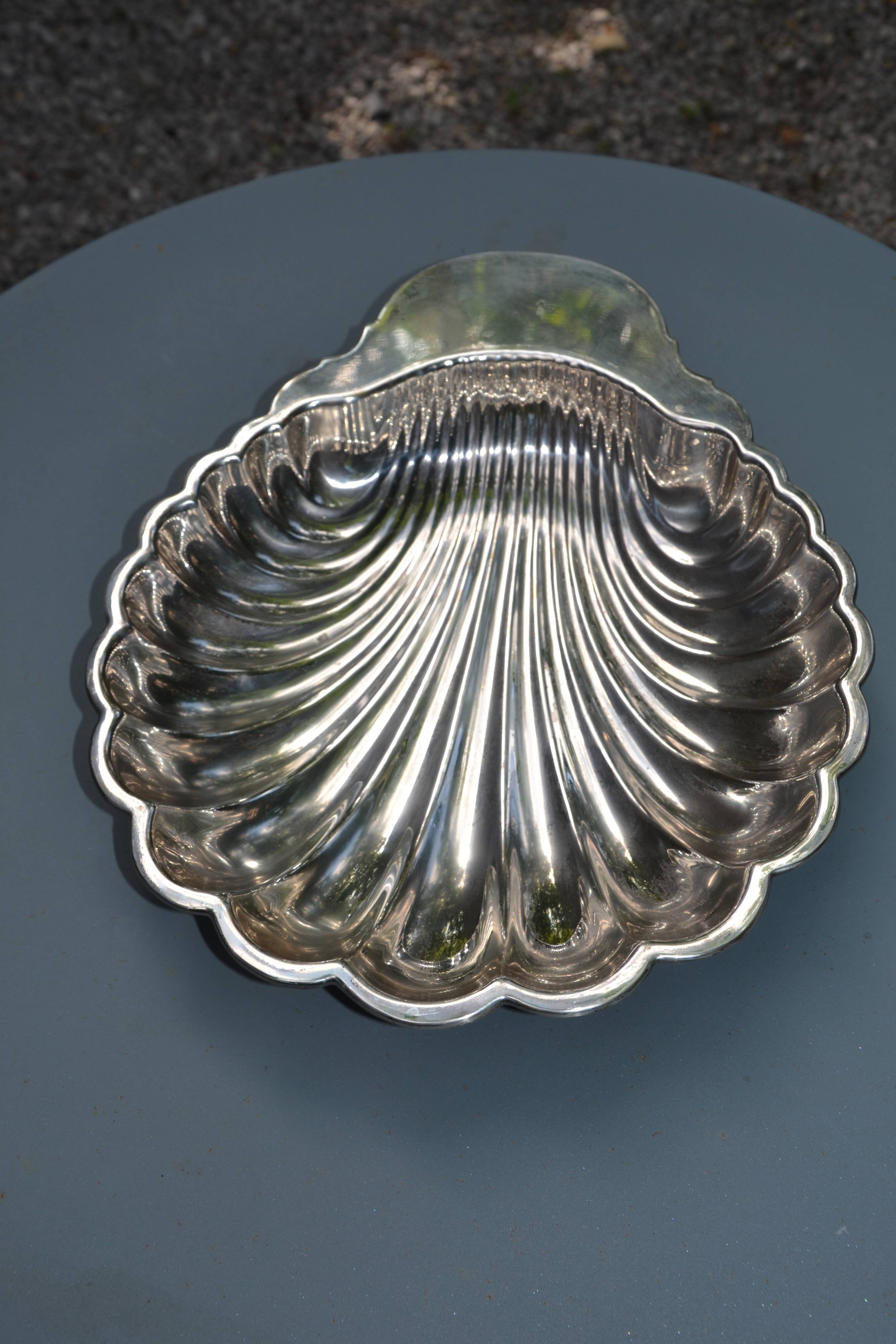 Silver-plated shell-shaped bowl/dish/vegetable dish