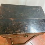 Table de chevet style louis philippe en chêne