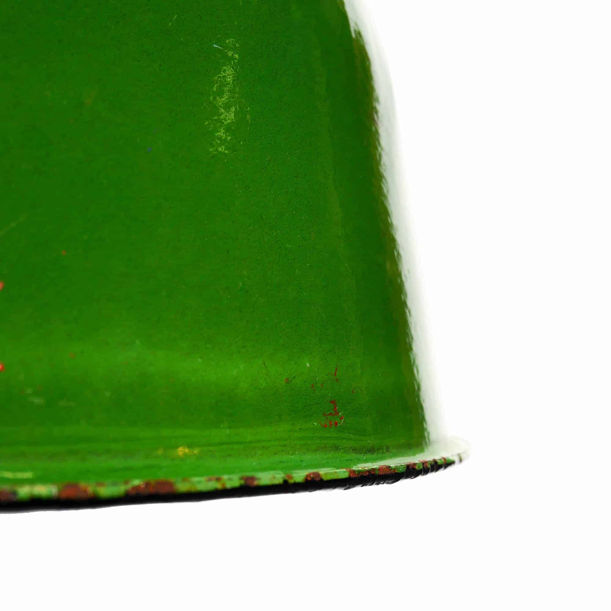 Green enamelled suspension