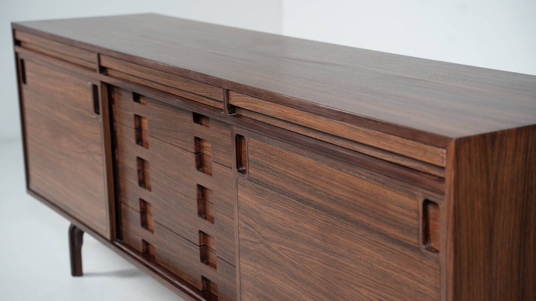 Mid-century modern sideboard by Renato Magri for Cantieri Carugati, 1960s