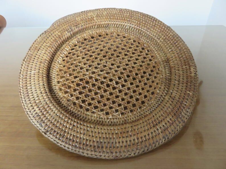 Set of 6 under plates in rattan and canning