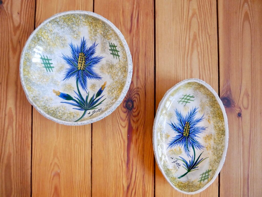 Empty pocket signed j.yell with thistle