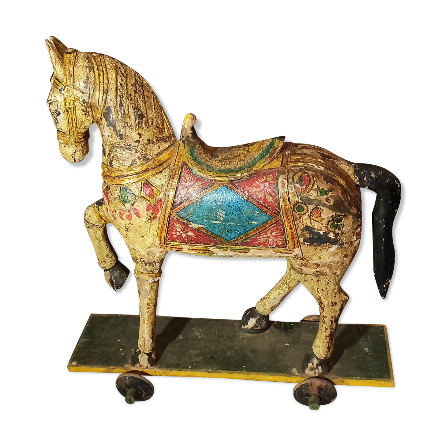 Old horse with wheels