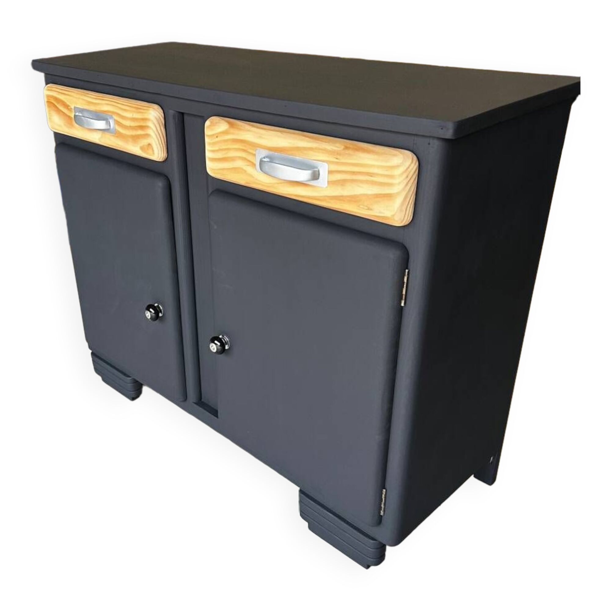 Mado sideboard revamped