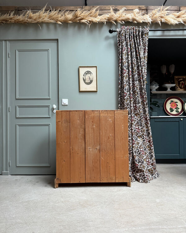 Commode anglaise, scriban en pin