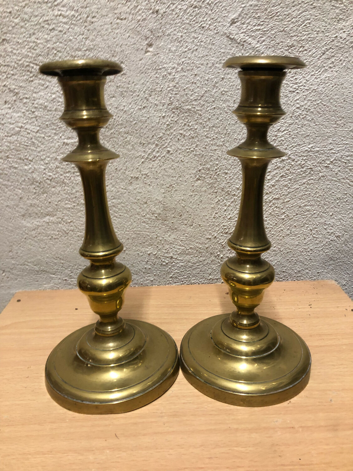 Lot 3 chandeliers cuivre jaune