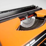 Silver Reed Sr 180 revised Luxury Typewriter and New Ribbon