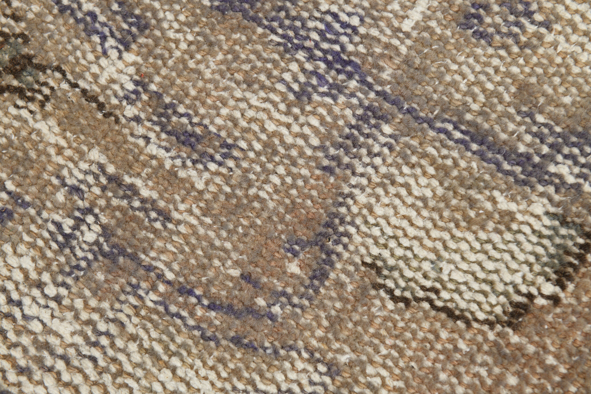 6x9 distressed wool vintage rug 292x191cm