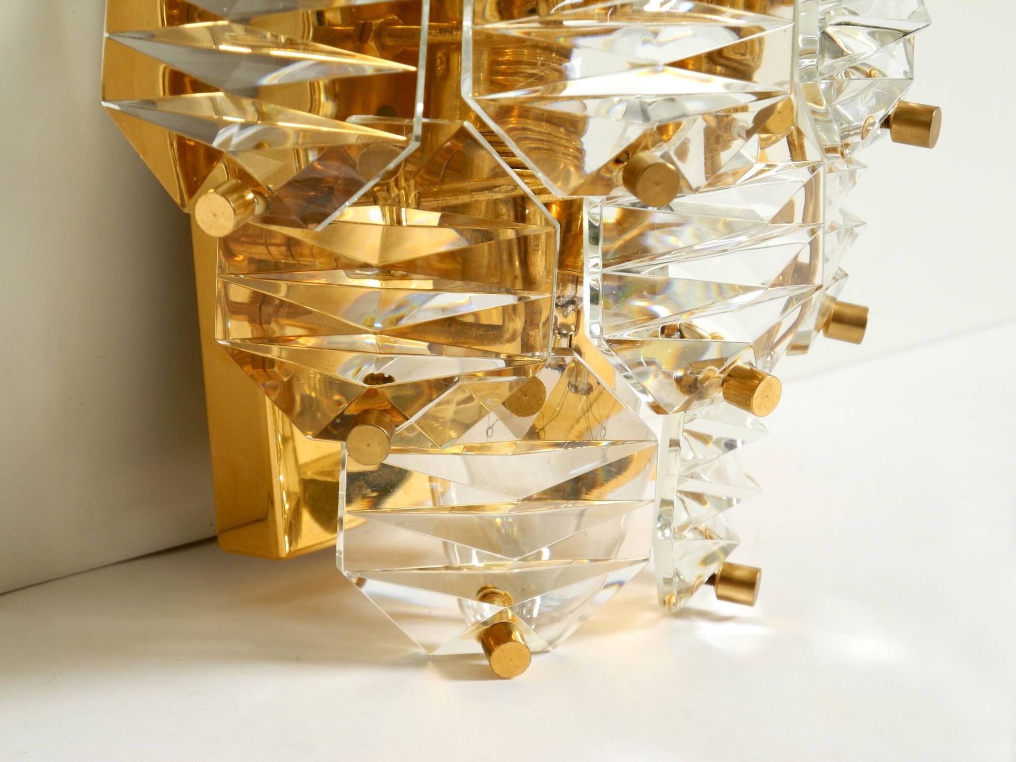 Beautiful original 1960s Kinkeldey crystal glass and brass wall lamp