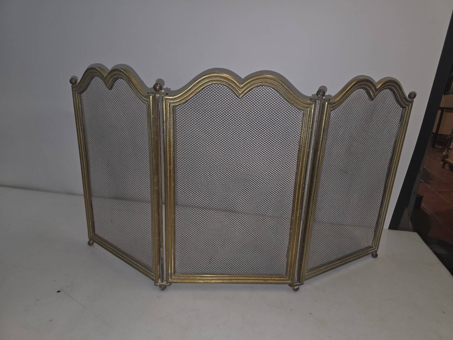 Small brass fire screen/fireplace screen