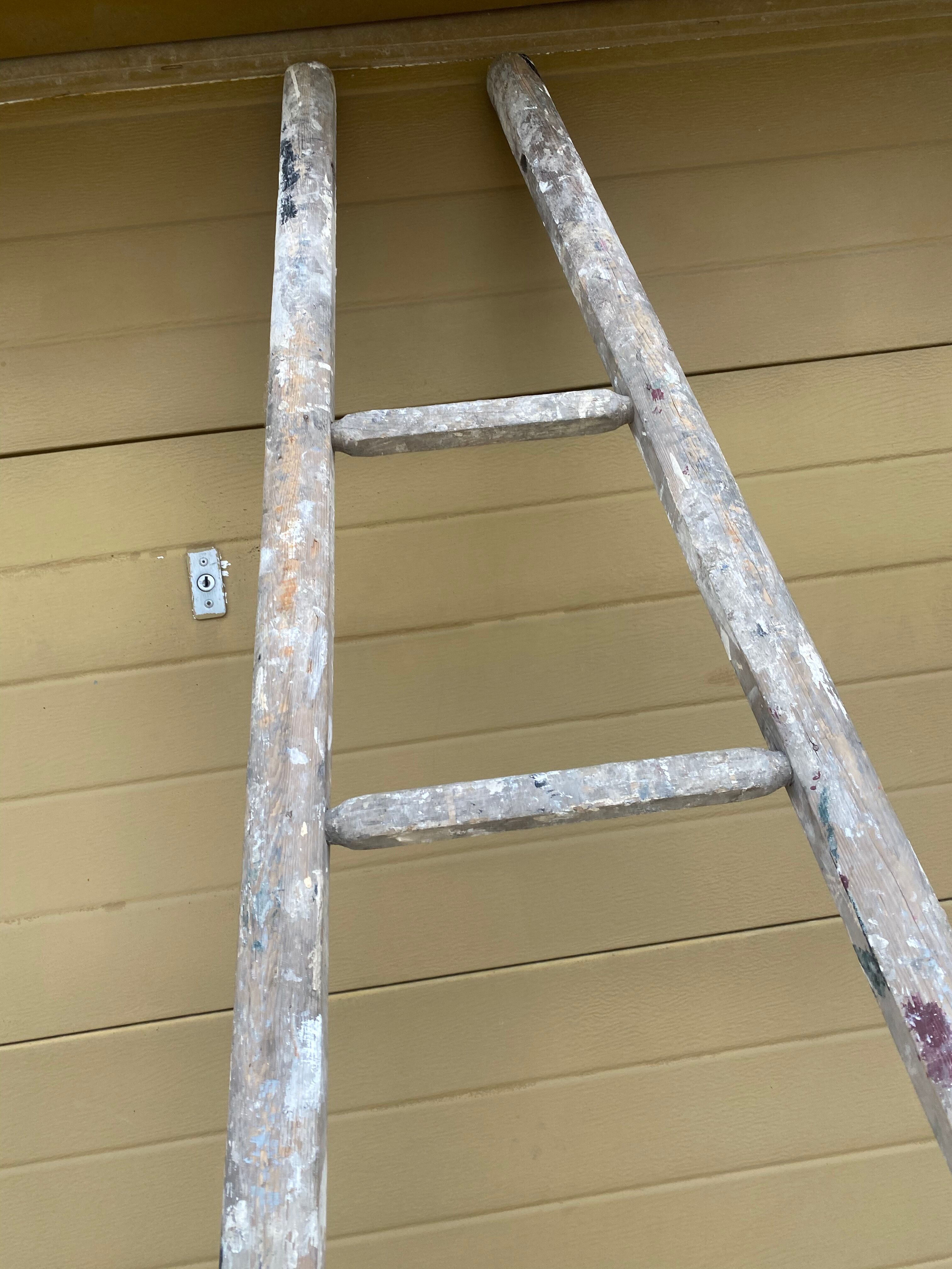 Decorative wood scale