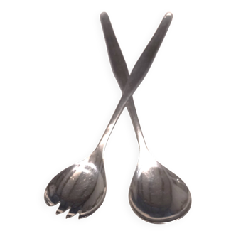 Salad servers