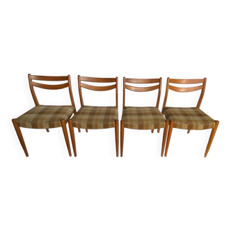 Series of 4 Scandinavian style chairs 1960