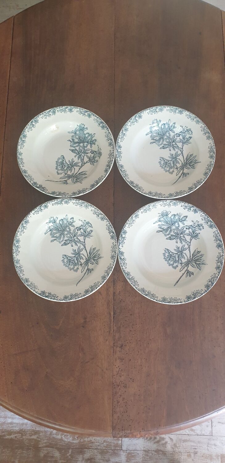 Four plates st Amand