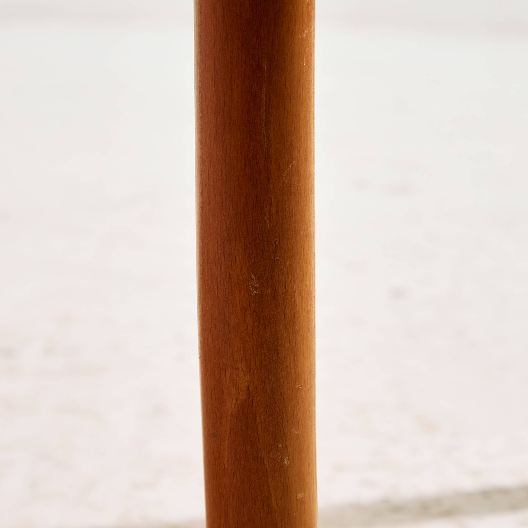 MK9799 Beech armchair