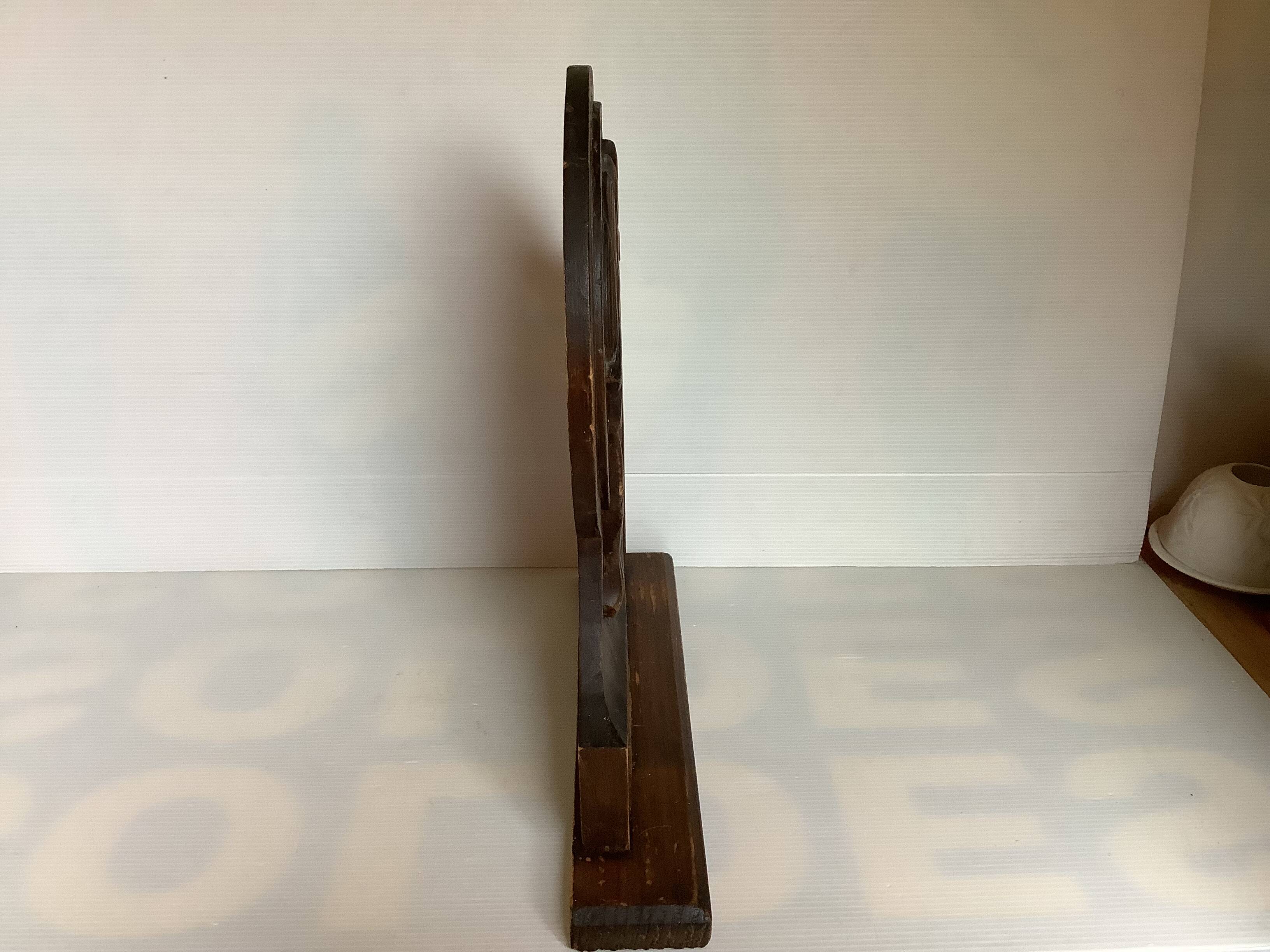 Christ carved 1945