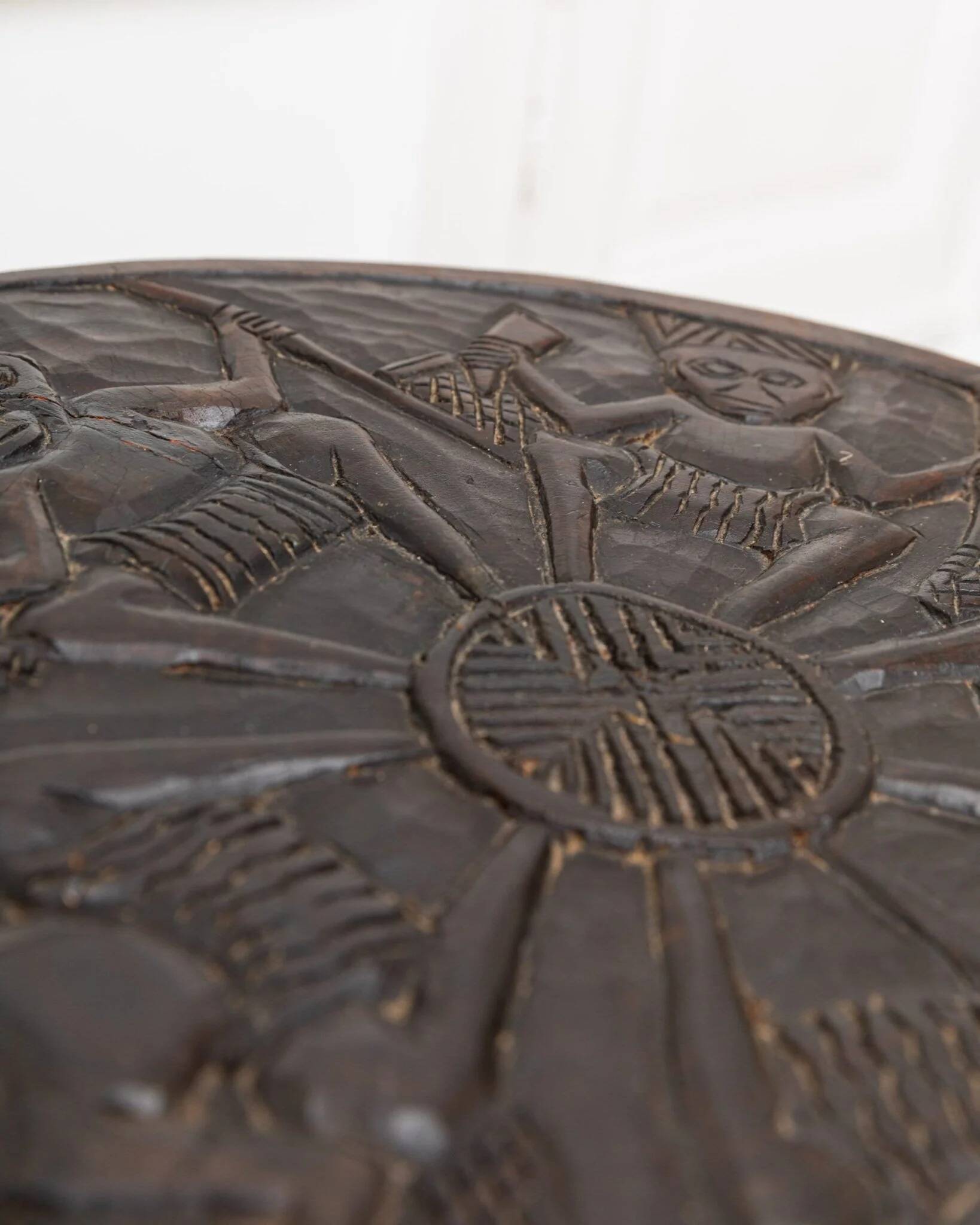 Dark brown hand-carved Bamileke stool and side table in solid wood, Cameroon, African Art, 1950s