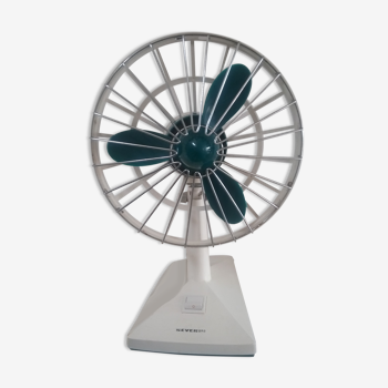 Vintage white severin fan in working condition