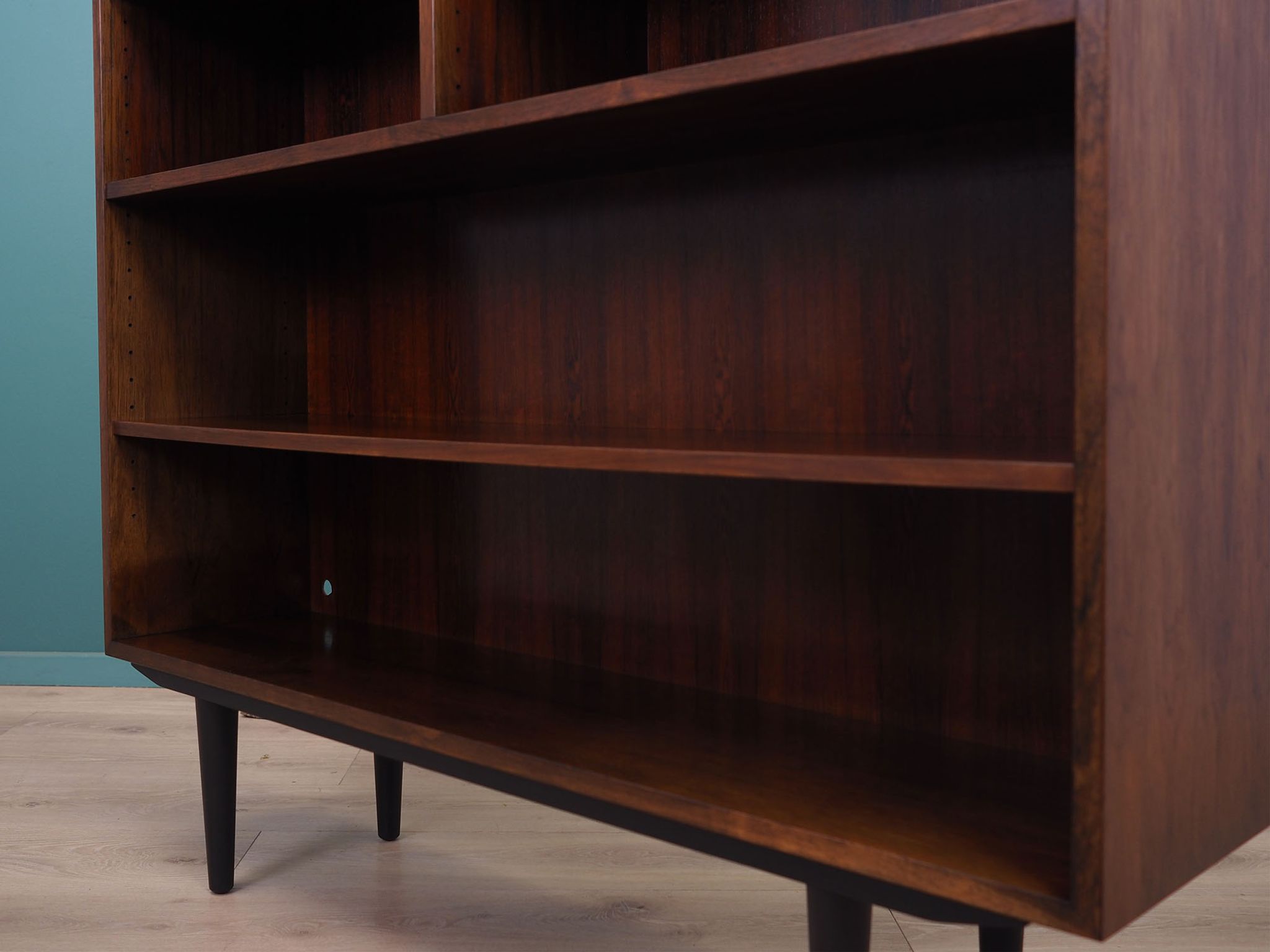Bibliothèque en palissandre, design danois, années 1960, fabriquée par Omann Jun