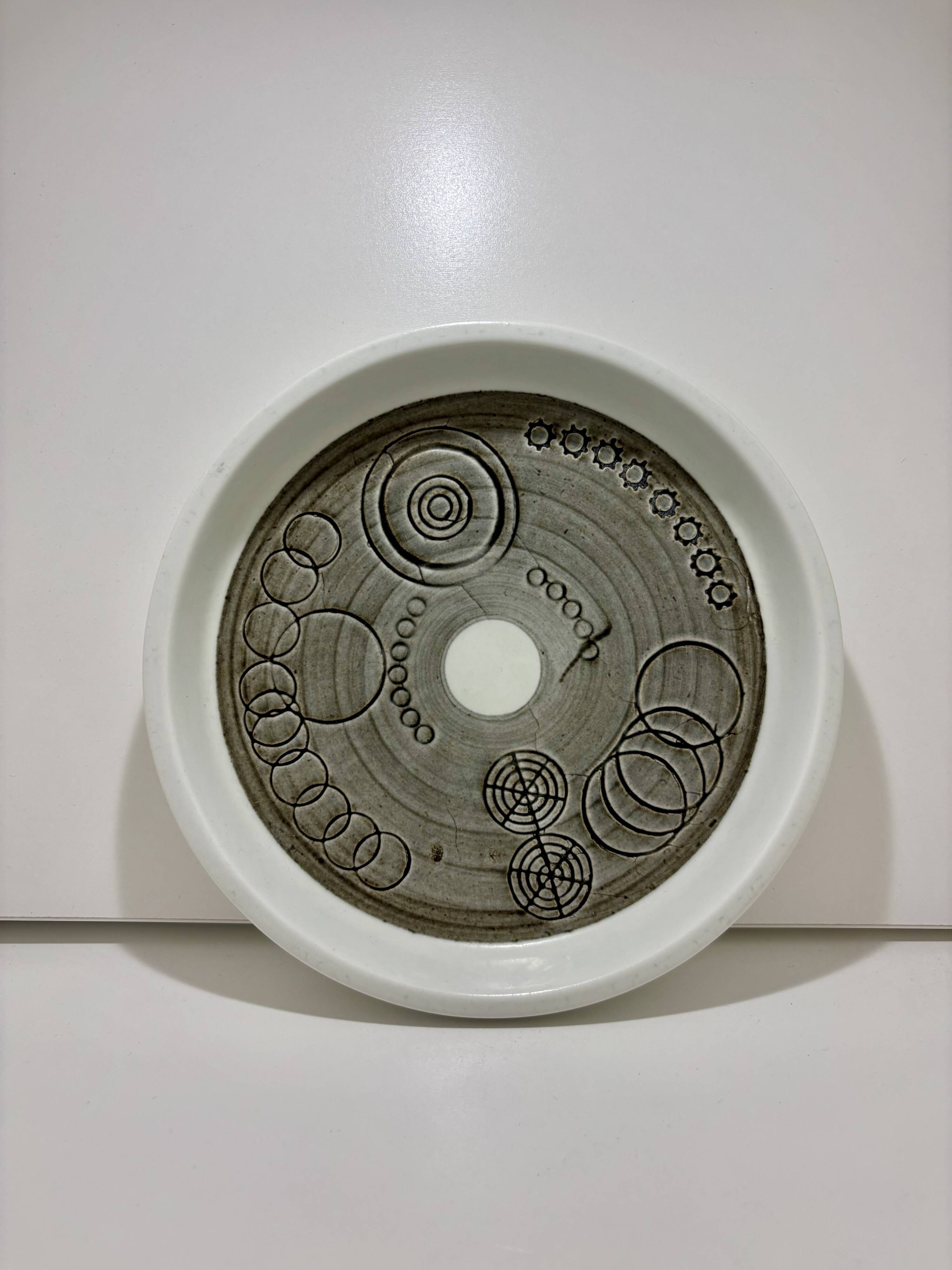 Ceramic dish / bowl, Sarek by Olle Alberius for Rörstrand - Sweden - 1960