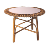 Sun rattan table
