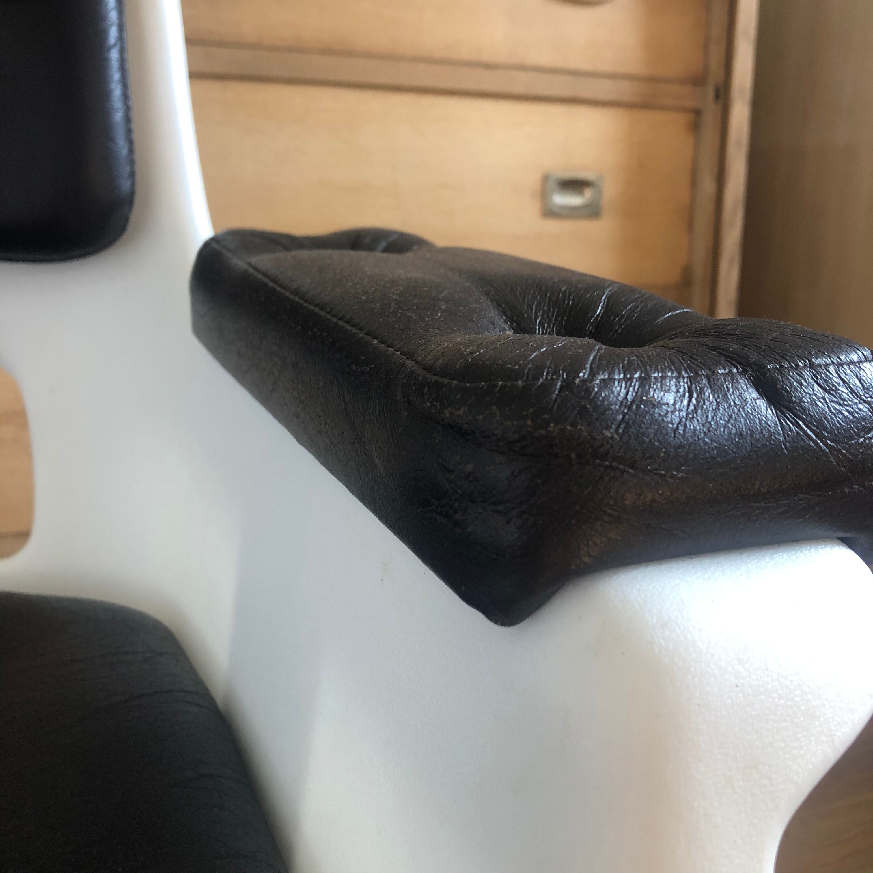 Tulip foot chair - Albert Jacob for Grofillex - 70s
