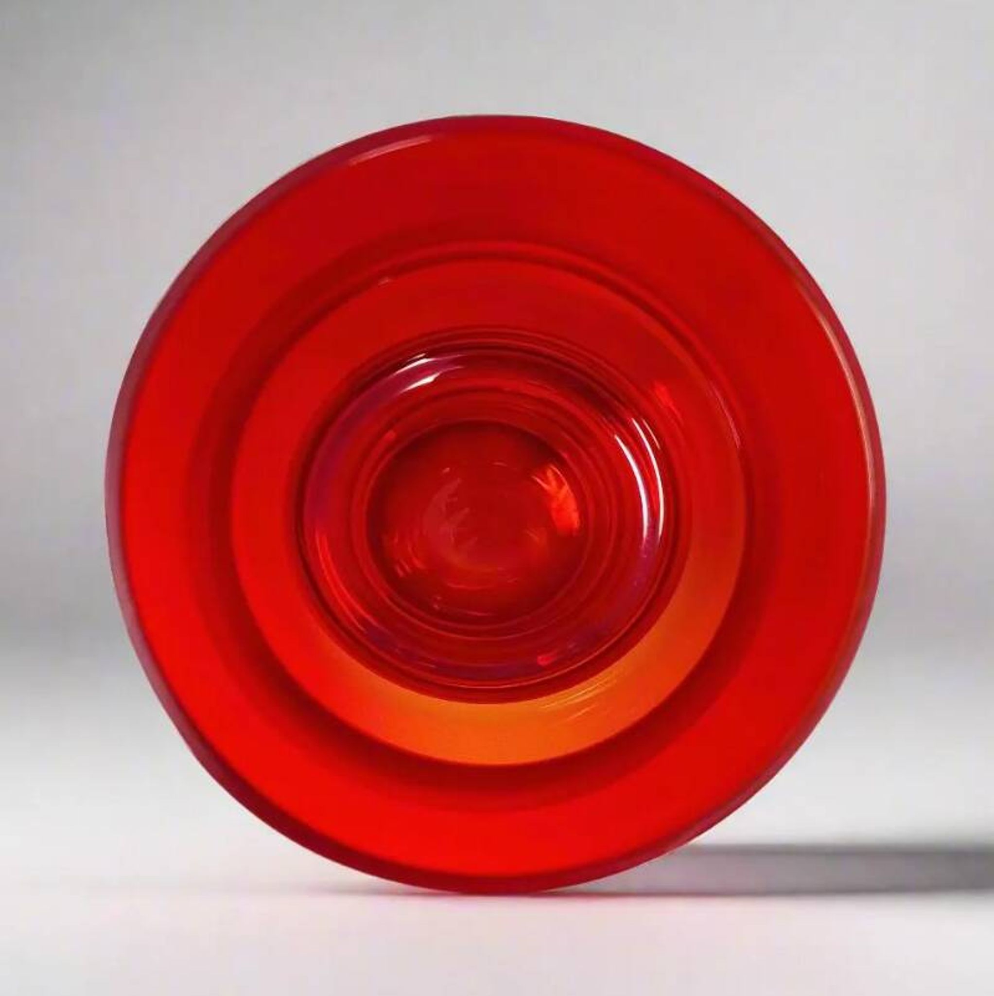 1970s tamara aladin vase tulppaani (#1513) for riihimaki/riihimaen lasi oy