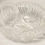 6 cups in chiseled glass