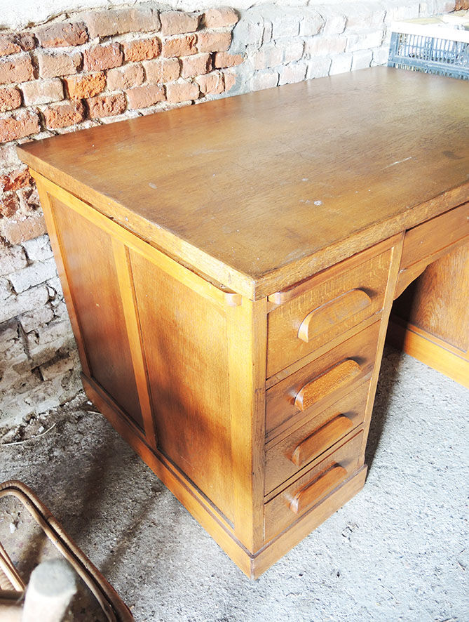 Former master's desk in solid wood