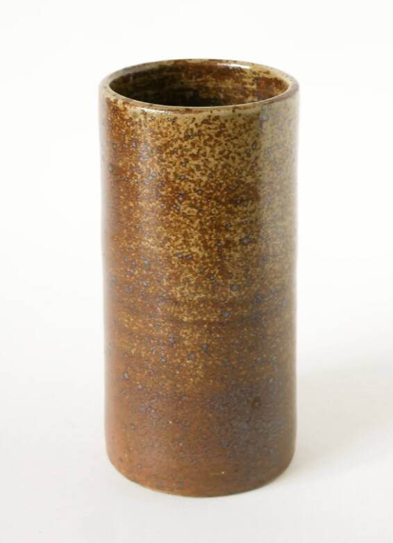 Set of 13 decorative items