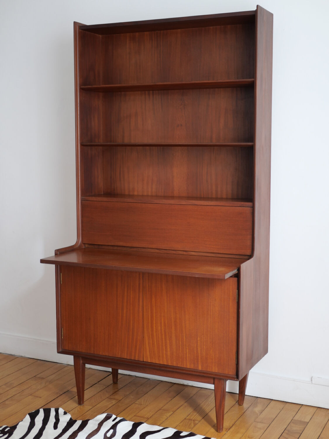 Teak Secretary