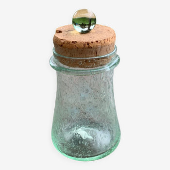 Bocal en verre soufflé et bulle de la verrerie de biot de couleur vert tilleul vintage et collector