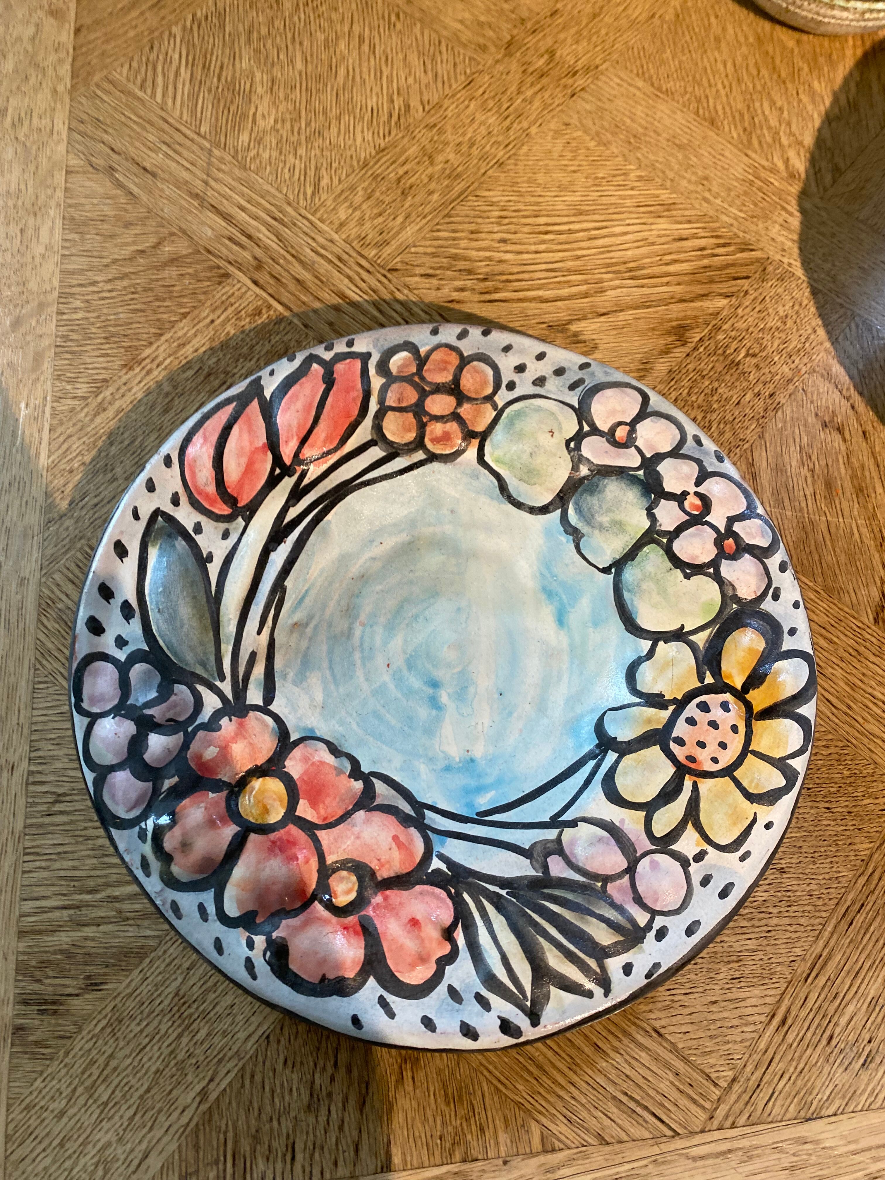 Marguerite contemporary artist cup