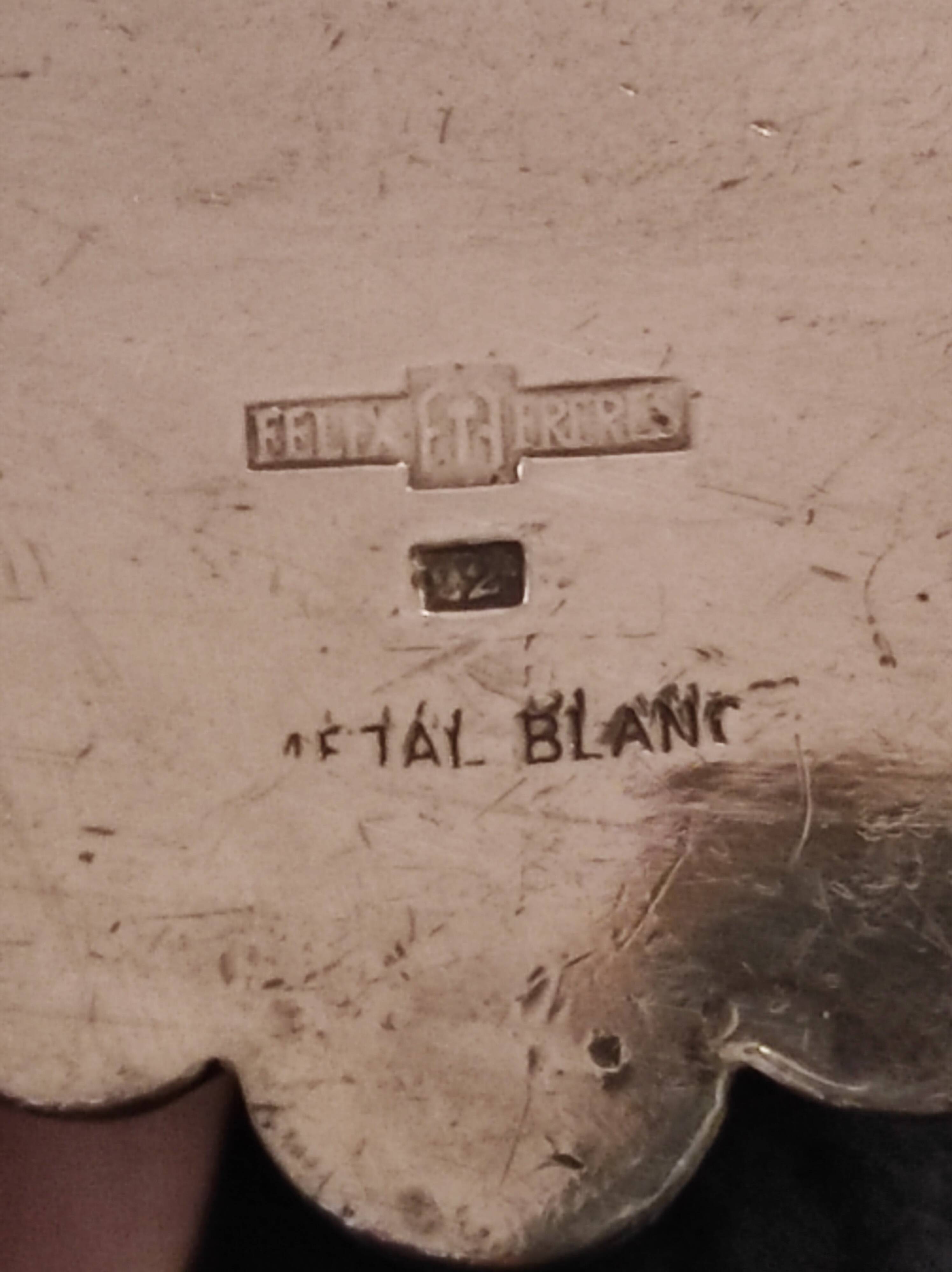 Set of two French silver plated serving plates, by Felix Frères orfèvrerie