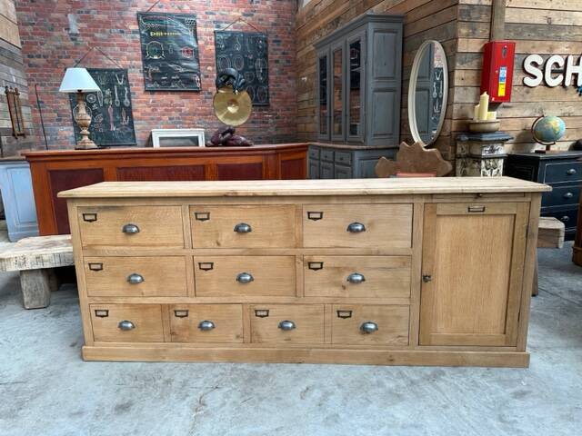 Solid oak professional furniture