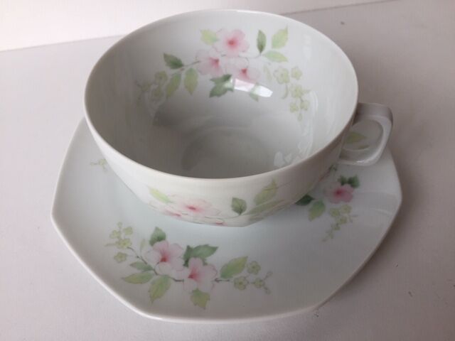 Set of 4 cups Limoges Lafarge