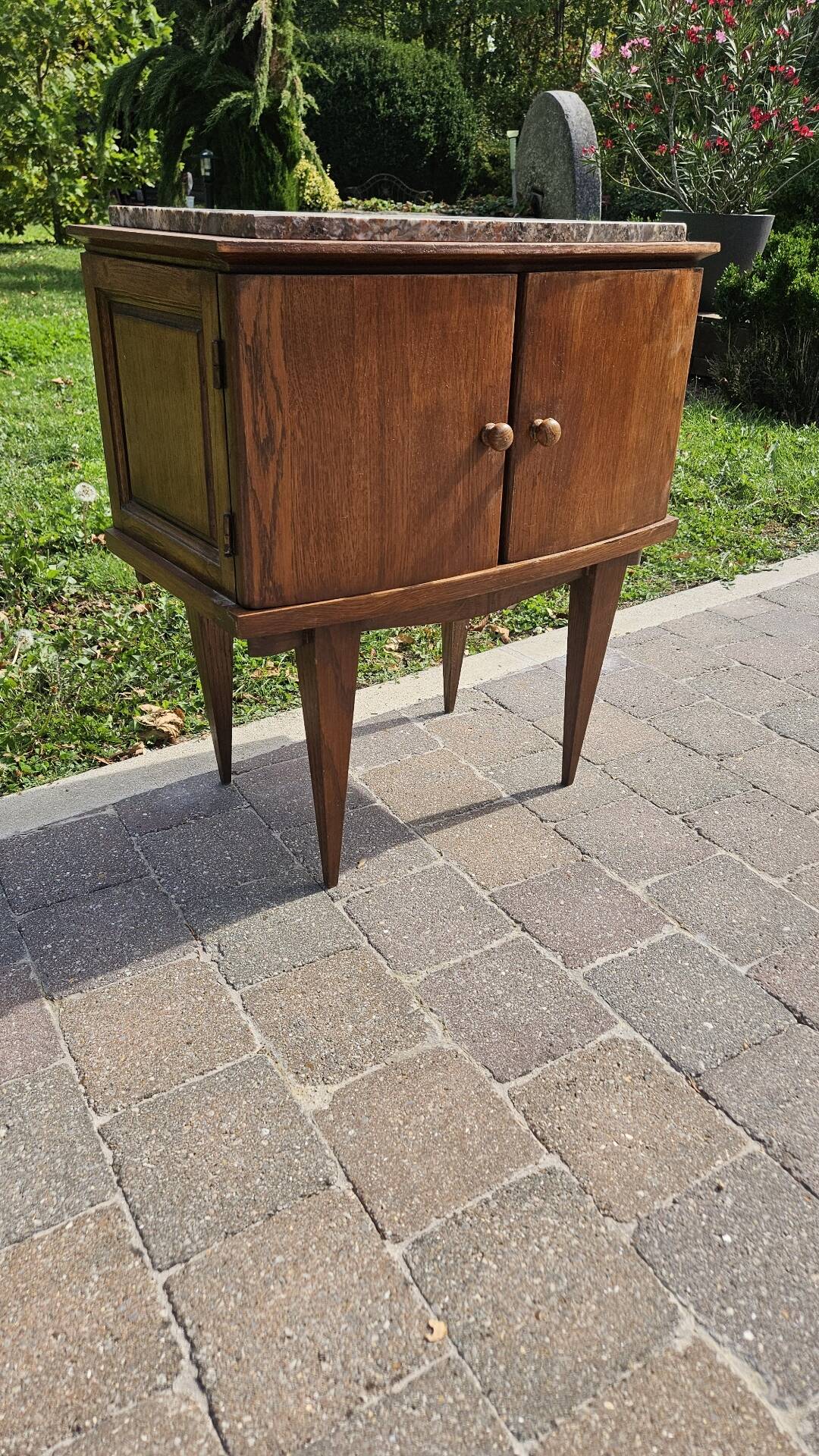 Table de chevet