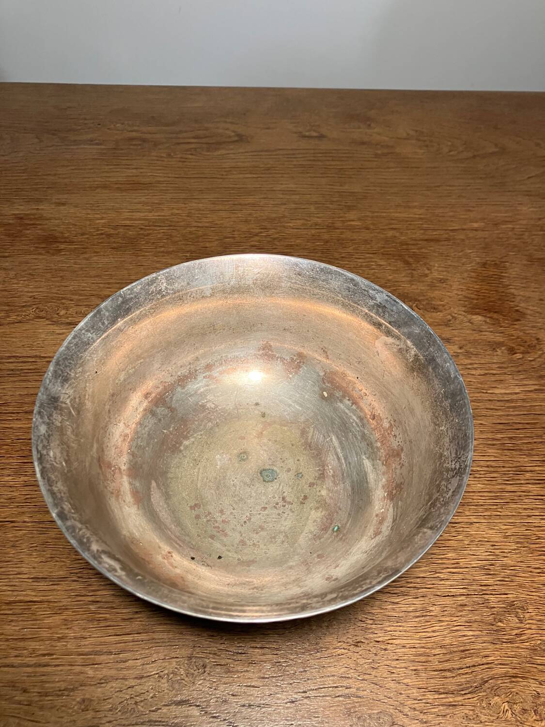 Silver metal stand bowl
