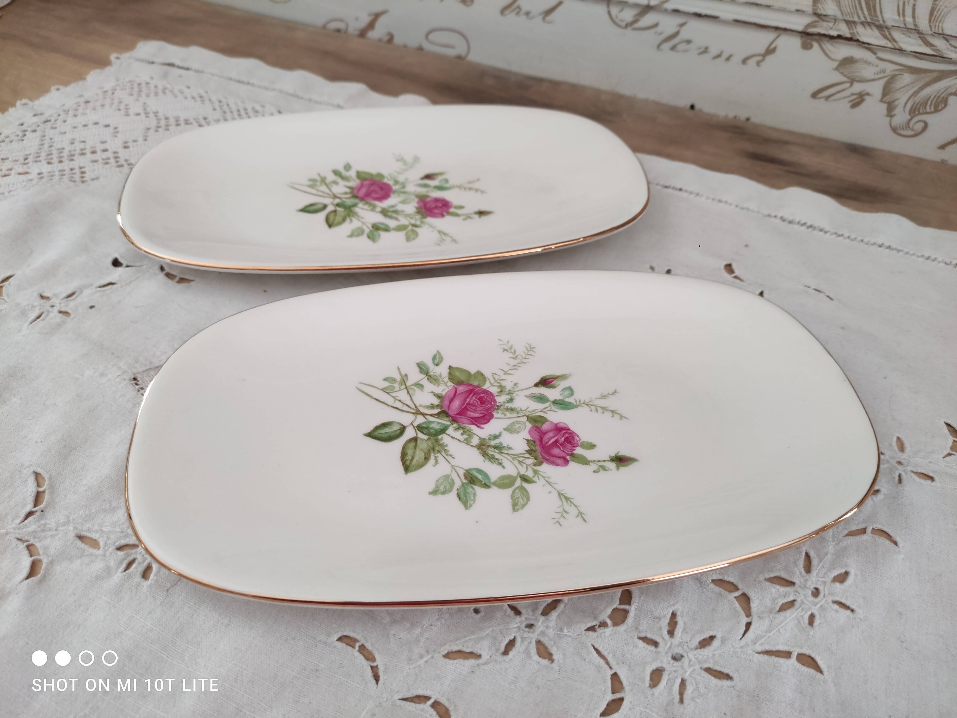 Lot de 2 raviers en porcelaine de Gien France modèle Pompadour