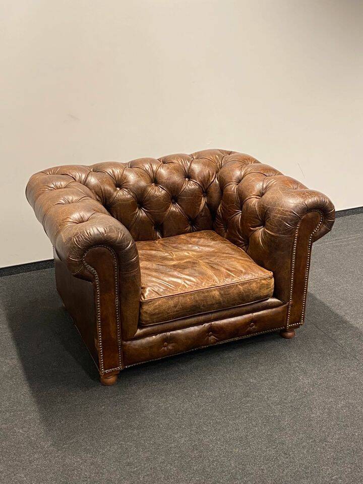 Handcrafted Brown leather Chesterfield Club Armchair