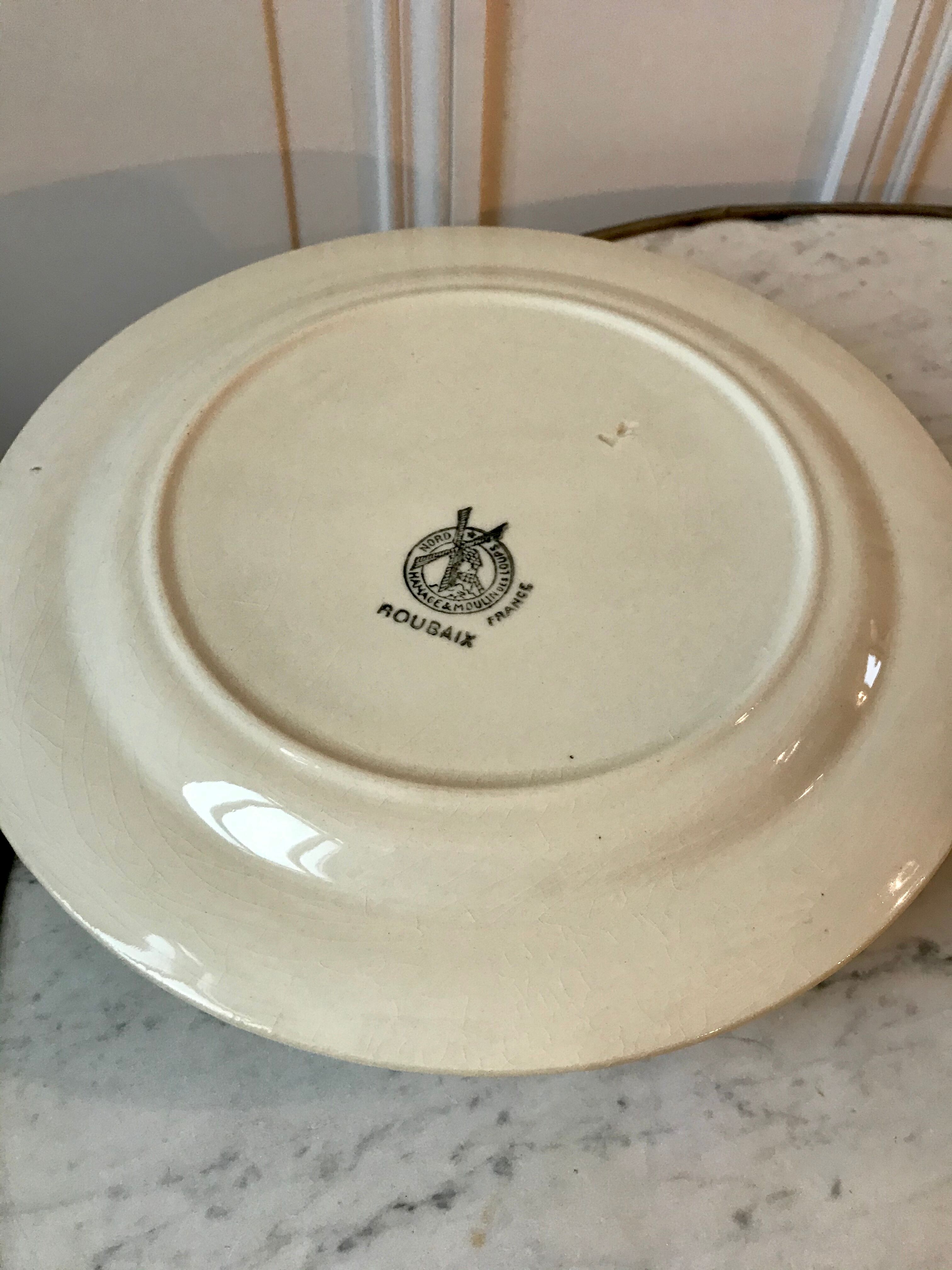 set of 8 flat plates Moulin des Loups model "Roubaix" 40s